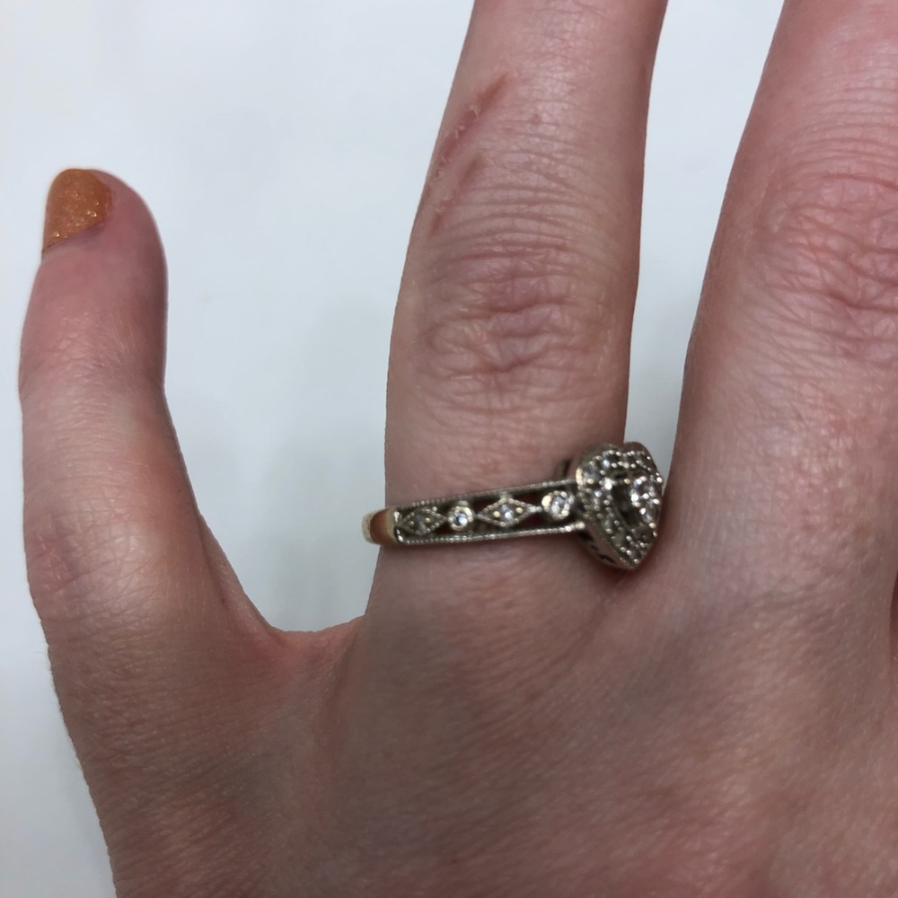 White gold heart-shaped diamond ring - Picture 5 of 7